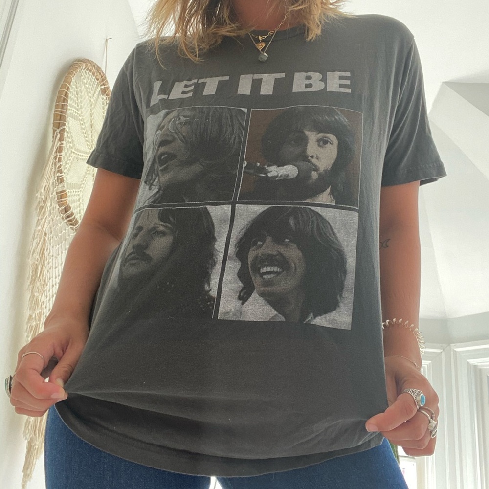 Vintage Beatles graphic tee